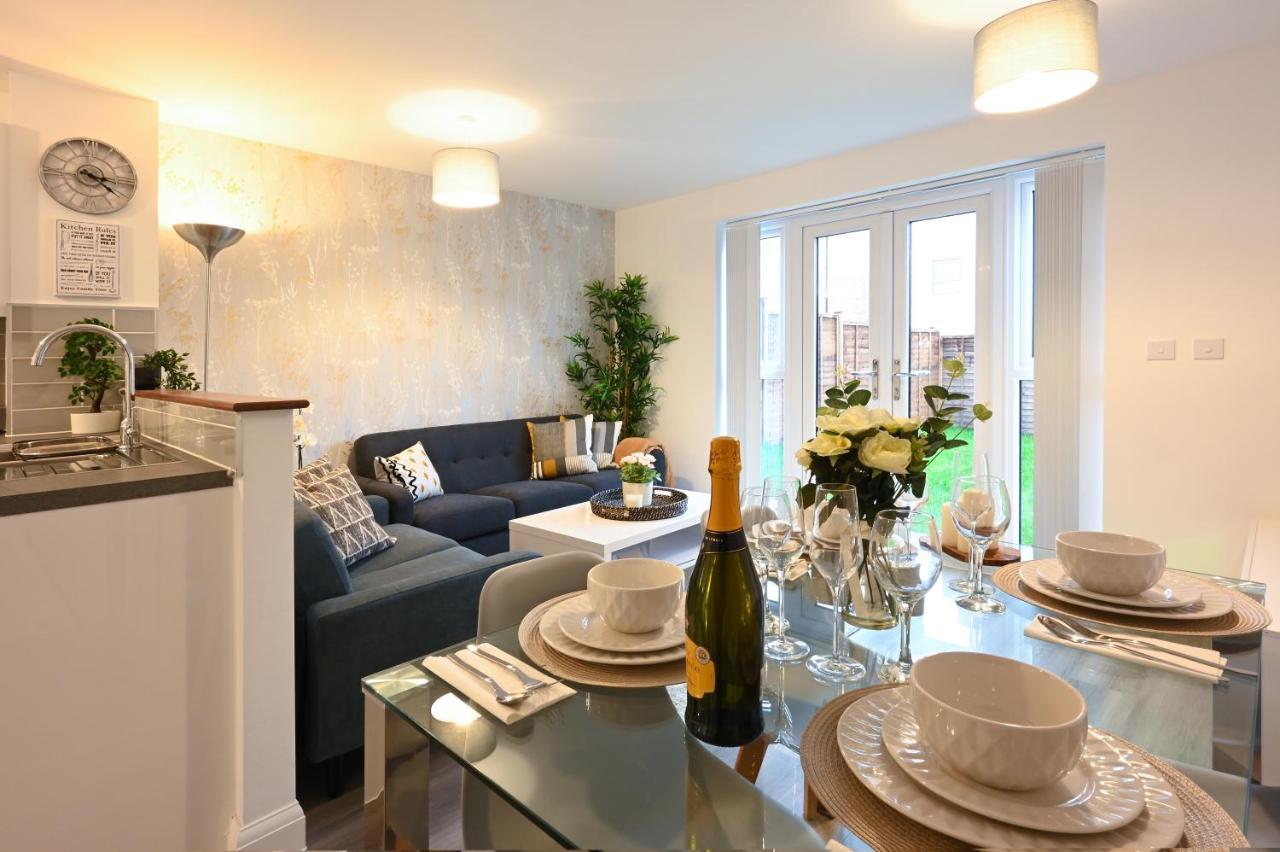 Апартаменты Luxury 4 Bed House With Gated Parking In The Heart Of Birmingham! Экстерьер фото