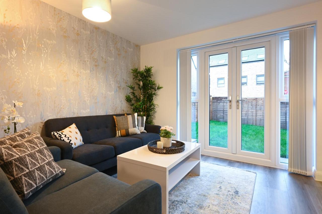 Апартаменты Luxury 4 Bed House With Gated Parking In The Heart Of Birmingham! Экстерьер фото