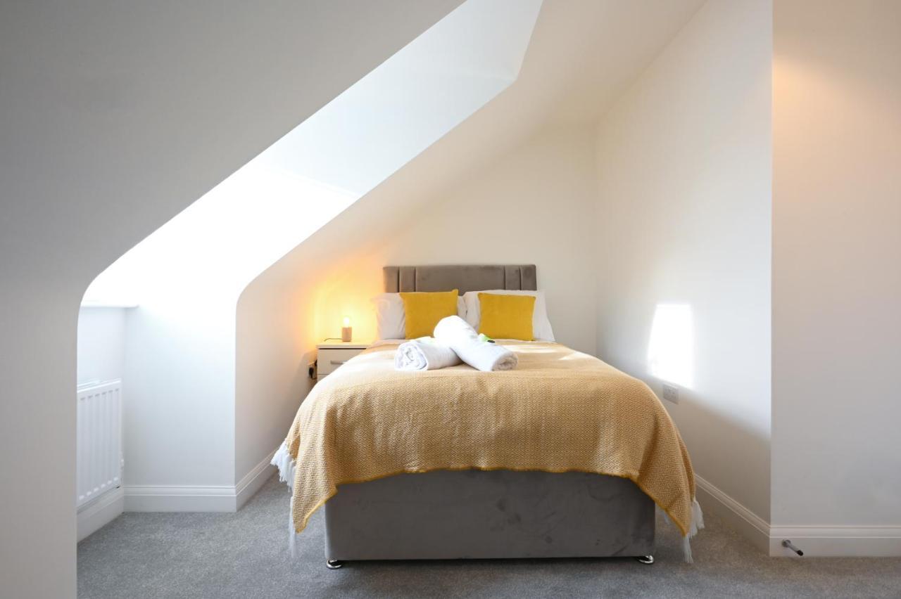 Апартаменты Luxury 4 Bed House With Gated Parking In The Heart Of Birmingham! Экстерьер фото