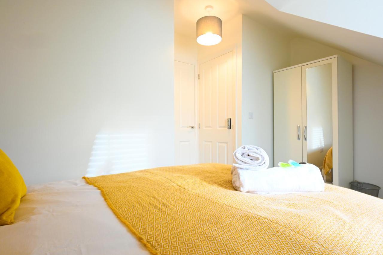 Апартаменты Luxury 4 Bed House With Gated Parking In The Heart Of Birmingham! Экстерьер фото